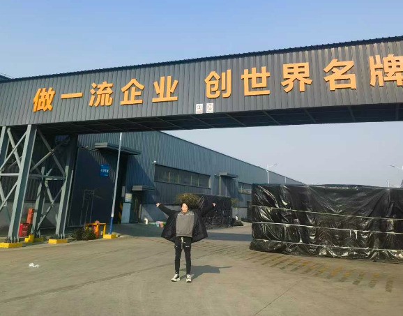 又一臺路友設(shè)備順利安家！從方案設(shè)計到安裝交付，每一步都精益求精。以硬核裝備，陪萬千老板掘金再生資源賽道！